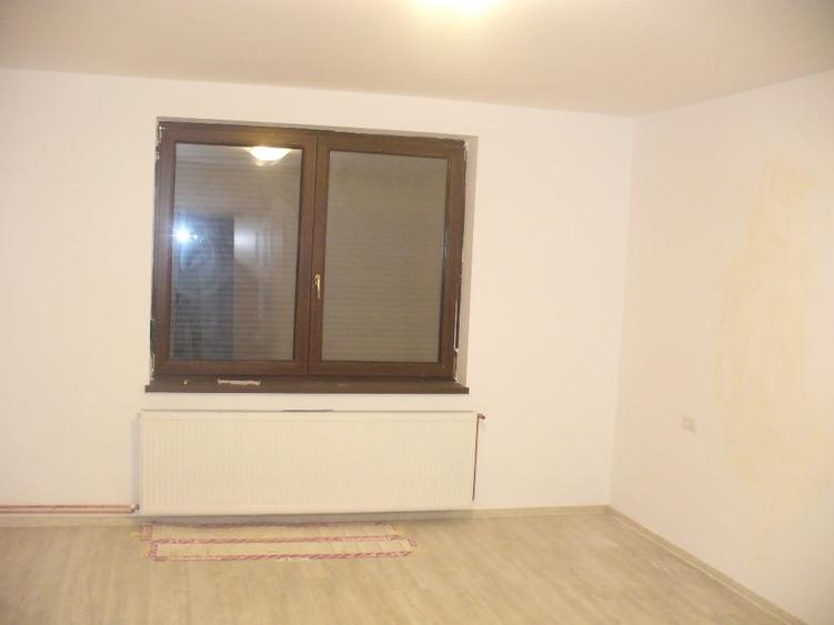 Casă cu 3 camere cu Teren 350 Mp în Ștefan cel Mare
