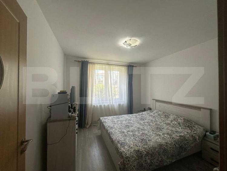 Apartament 2 camere, decomandat, zona centrala - 3