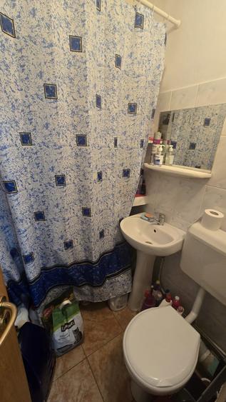Apartament cu 3 camere decomandat în Nerva Traian