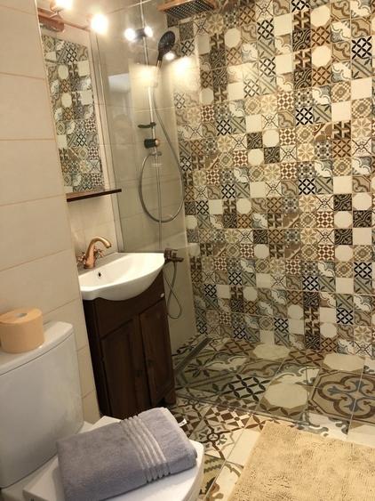 Apartament cu 2 camere semidecomandat, mobilat în Unirii
