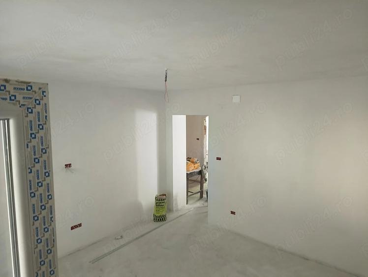 Apartament cu 2 camere decomandat în Exterior Vest