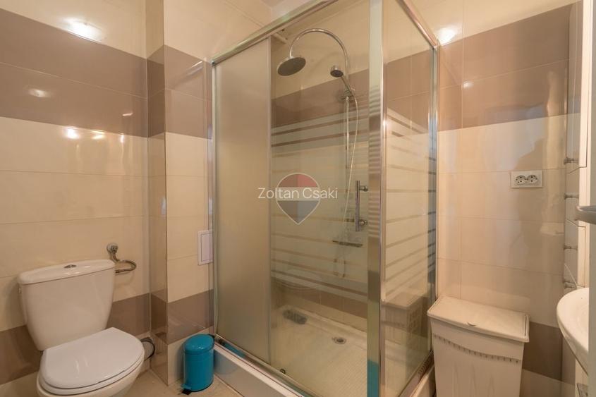 Apartament cu 1.5 camere de vanzare, 40 mp + terasa 12mp, Parcare