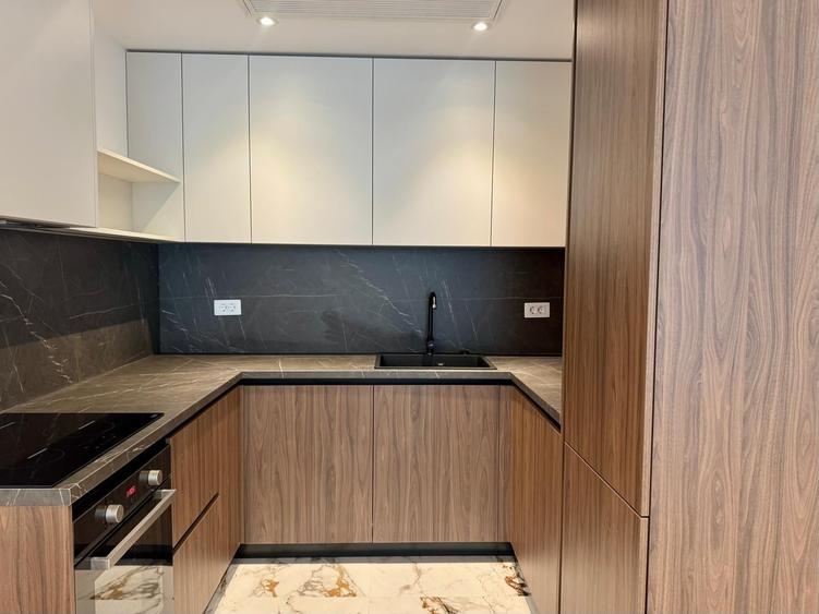 Apartament cu 2 camere decomandat în Barbu Văcărescu