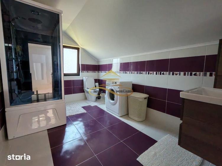Casă cu 4 camere cu Teren 1009 Mp în Răcăciuni