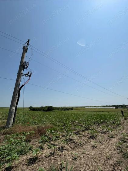 Teren de 8600 mp, în Central