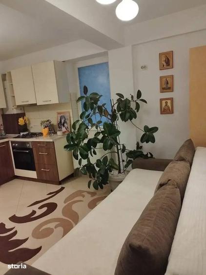 Apartament cu 2 camere, mobilat în Apărătorii Patriei