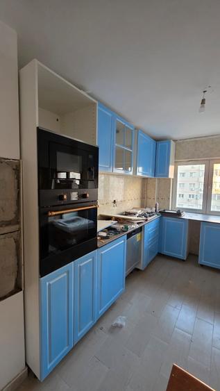 Apartament cu 4 camere în Moșilor
