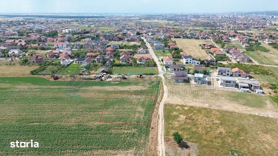 Teren de 2079 mp, în Sânmartin