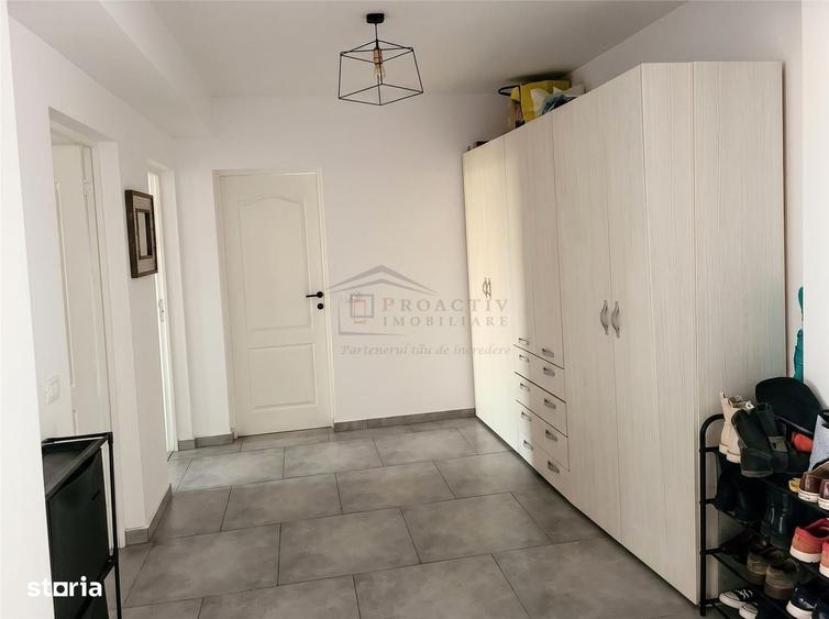 Apartament cu 3 camere decomandat în Burdujeni