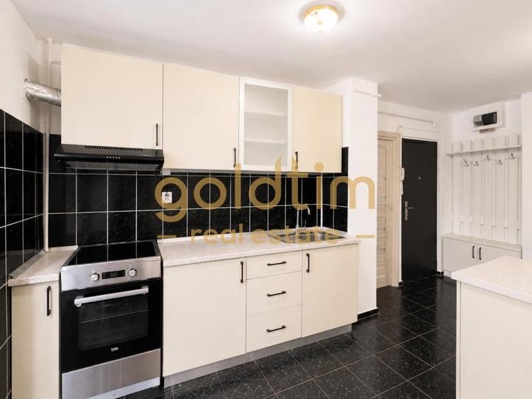 Apartament cu 2 camere semidecomandat, mobilat în Băneasa