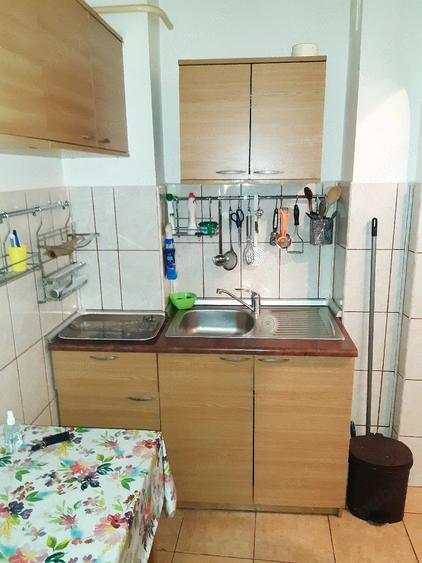 Garsonieră decomandată în Ostroveni
