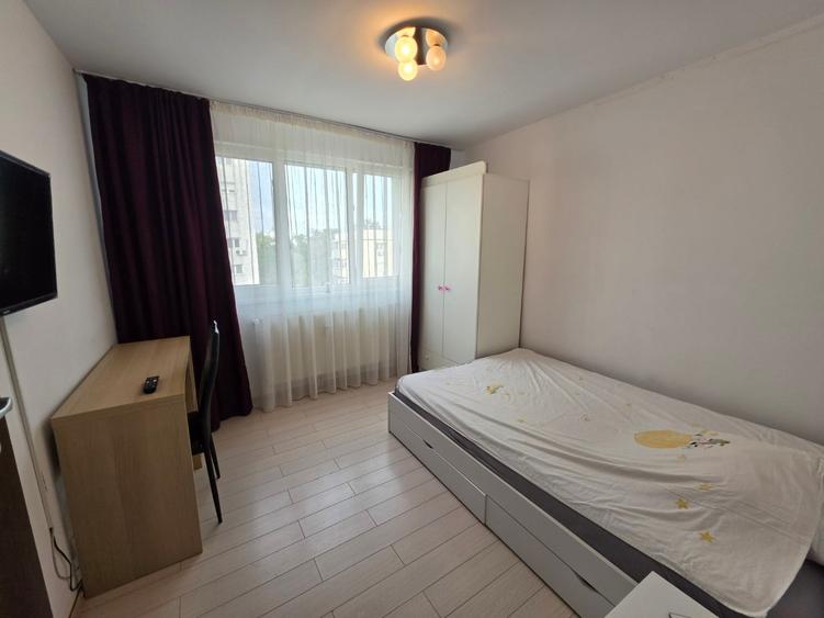Apartament cu 3 camere decomandat în 1 Decembrie 1918