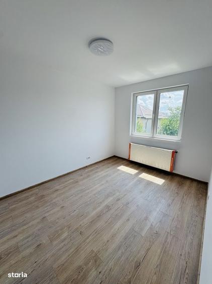 Casă cu 4 camere în Prelungirea Ghencea
