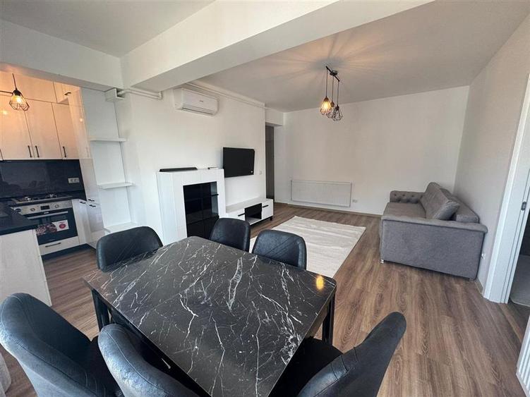 Apartament de inchiriat cu vedere spre LAC - 1