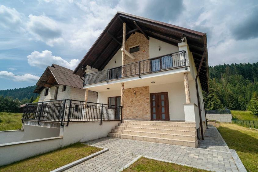 Casă cu 4 camere în Voroneț