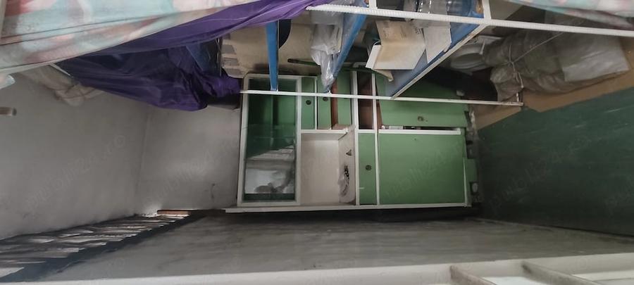 Apartament cu 3 camere semidecomandat în Drumul Taberei