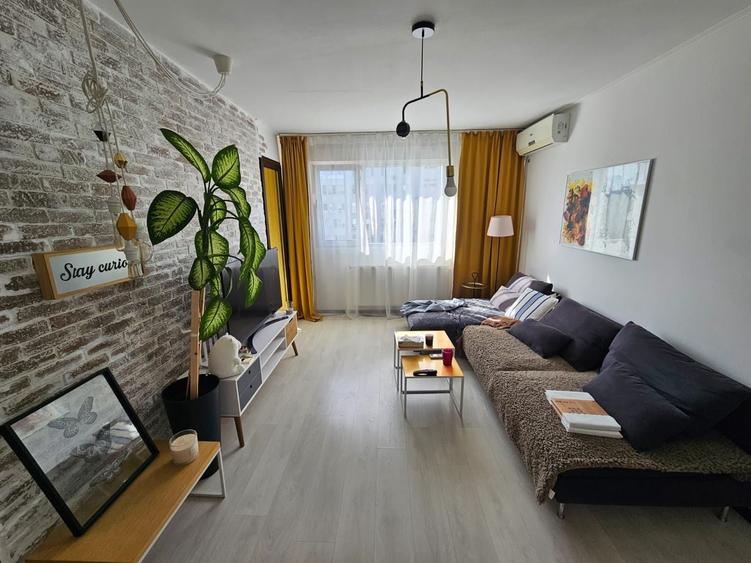 Apartament cu 2 camere semidecomandat în Dristor