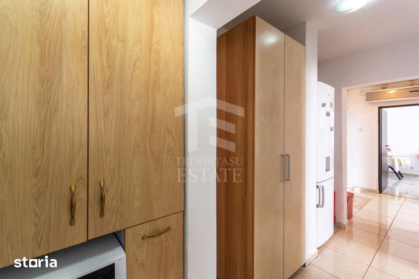 Apartament cu 4 camere decomandat în Pantelimon
