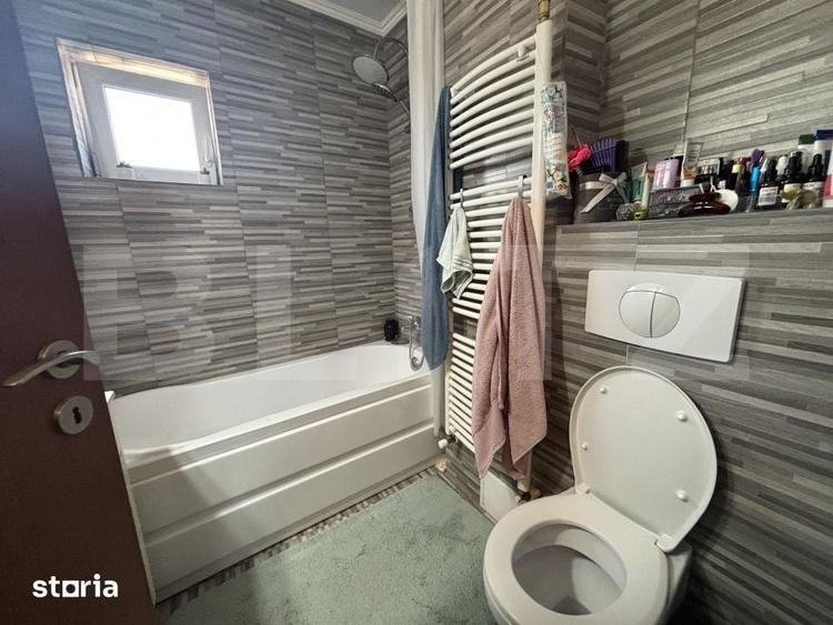 Apartament cu 4 camere decomandat în Central
