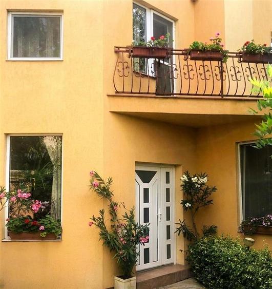 Casă individuală cu 5 camere cu Teren 391 Mp în Iosia