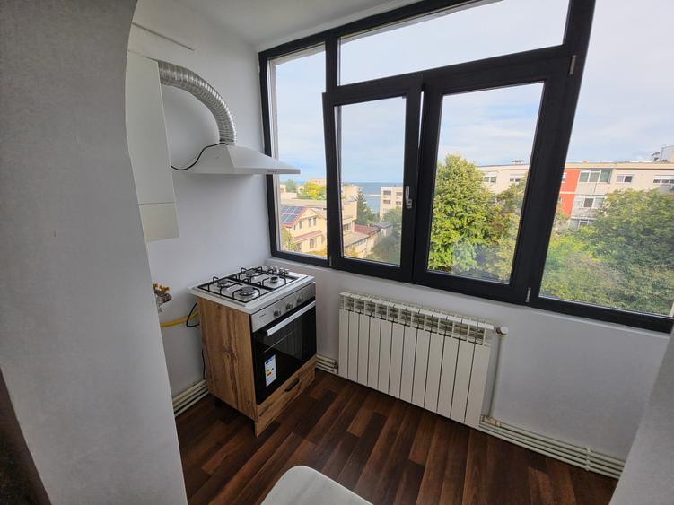 Apartament cu 2 camere decomandat în Faleza Nord