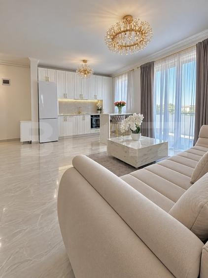 Apartament cu 2 camere semidecomandat, mobilat în Giroc