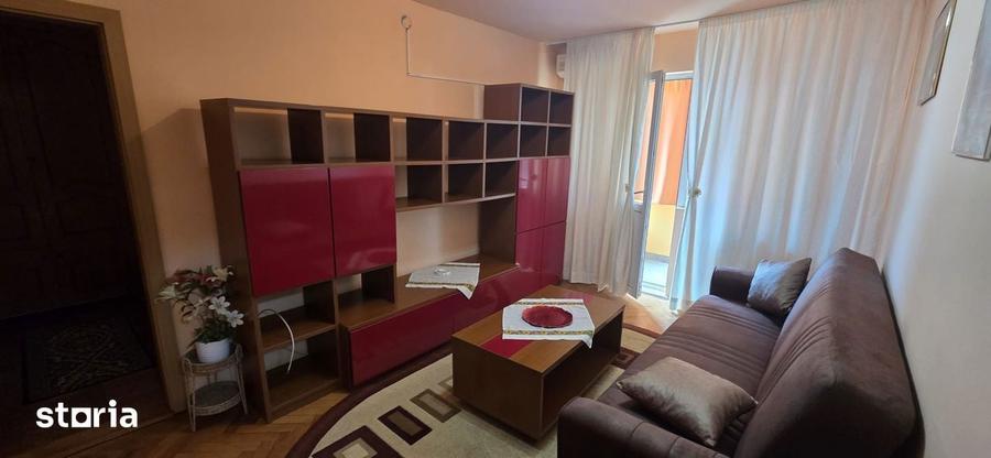 Apartament cu 2 camere nedecomandat în Girocului