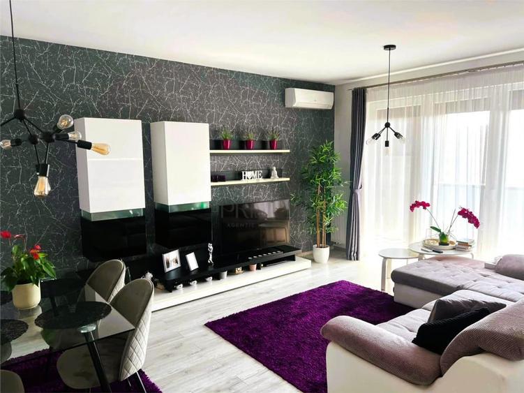 Apartament cu 3 camere decomandat în Aradului