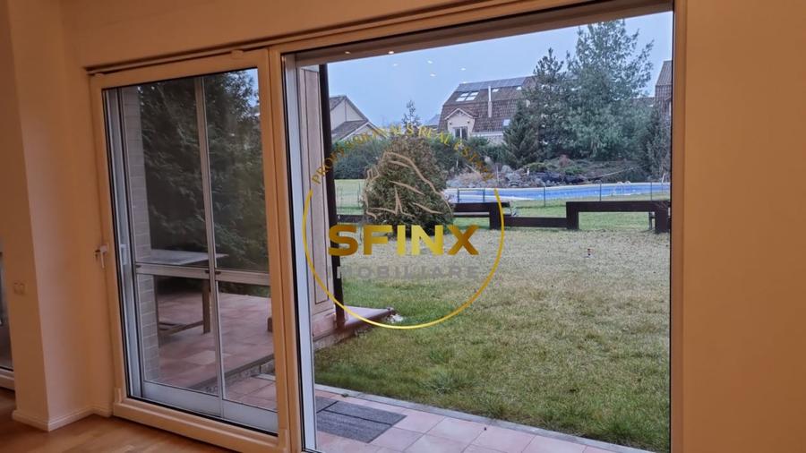 Duplex cu 8 camere cu Piscina în Pipera
