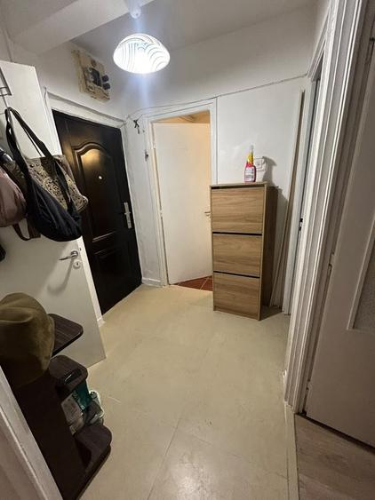 Apartament cu 2 camere decomandat în Drumul Taberei