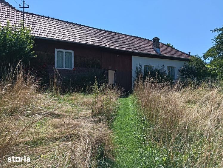 Teren de 3980 mp, în Bran