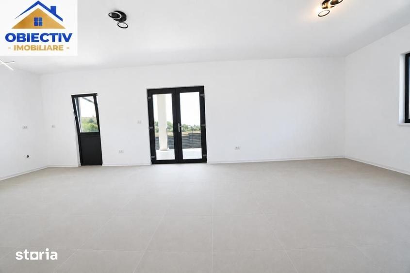Casa noua, eficienta energetic, la doar cateva sute de metri de Sala P - 15