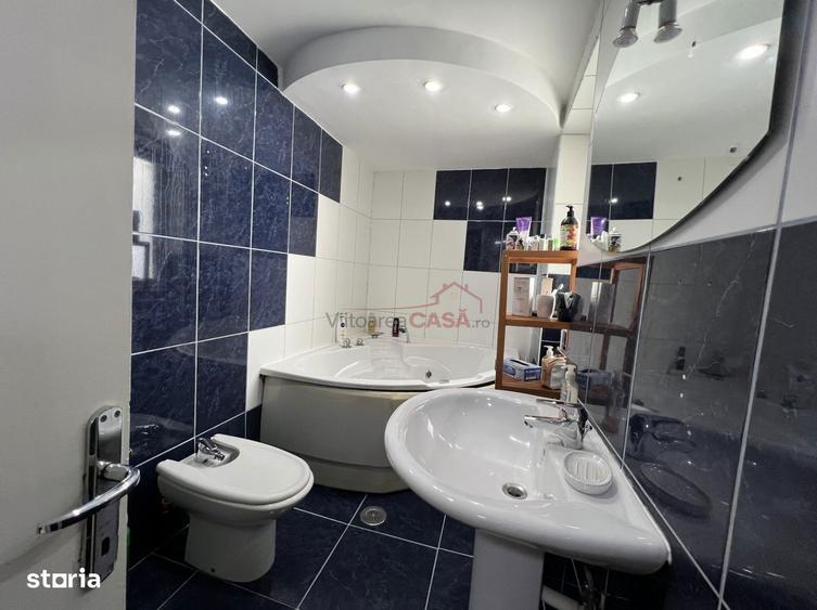 Ultracentral Unirii - 4 camere ultracentral - renovat - vila anvelopat - 8