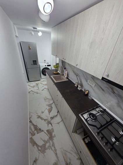 Apartament 2 camere decomandat , renovat de la 0 , fara risc seismic , proprietar - 5