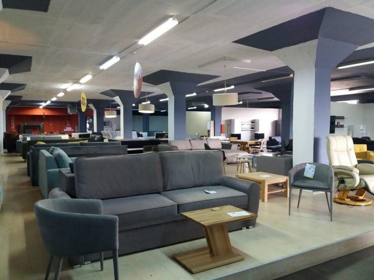 Spațiu comercial, de 1,000 mp, în Gheorghe Doja