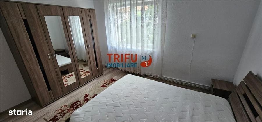 Apartament cu 2 camere semidecomandat în Cetate