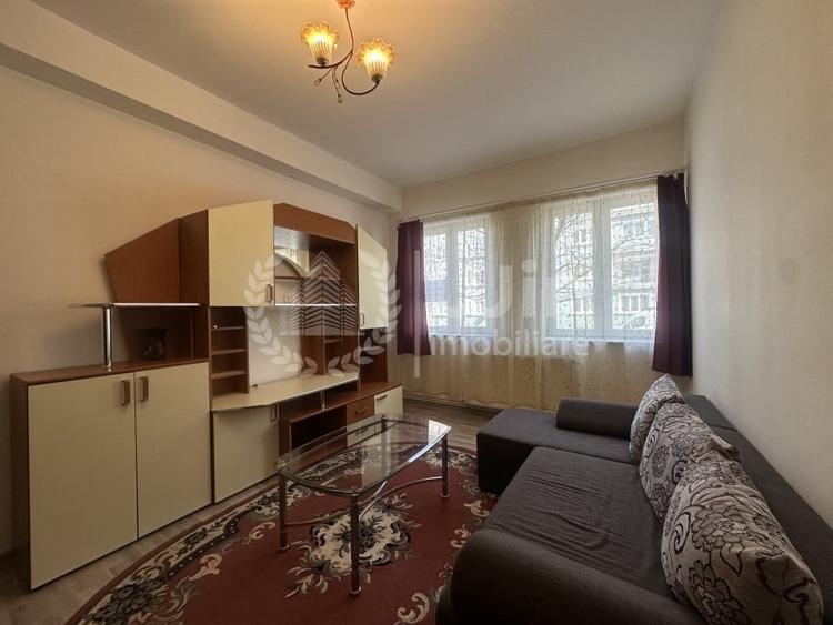Apartament cu 2 camere semidecomandat, mobilat în Semicentral