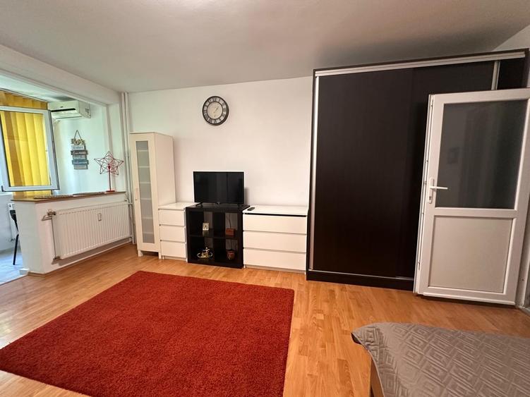 Apartament cu 2 camere decomandat în Drumul Taberei
