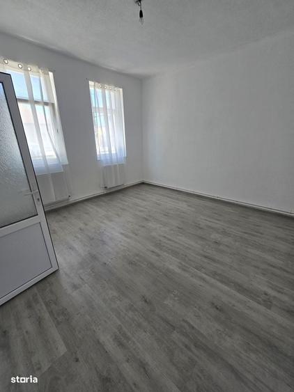 Fratelia- casa individuala renovata- 1439 mp teren - 7