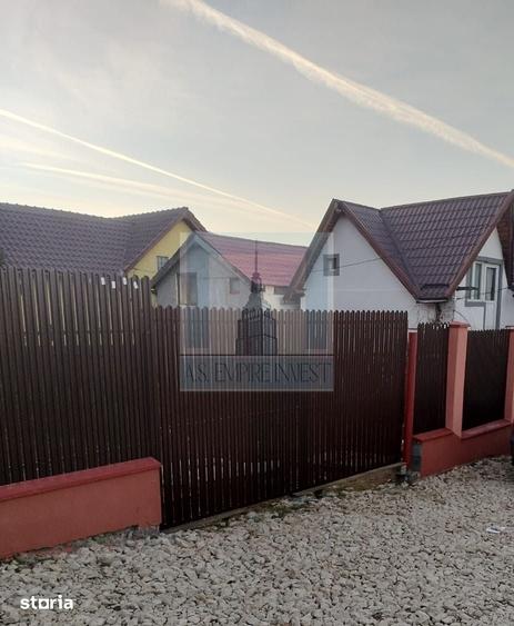 Casă cu 7 camere cu Teren 550 Mp în Bunloc