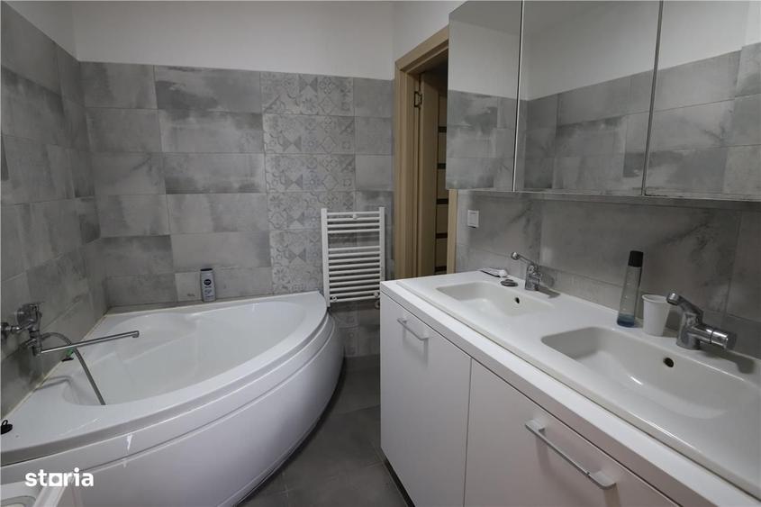 Apartament cu 4 camere în Lefaia