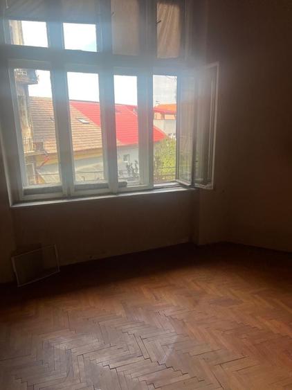 Vand apartament central,vizibilitate Parc Balcescu, Oradea, 110m2 util - 5