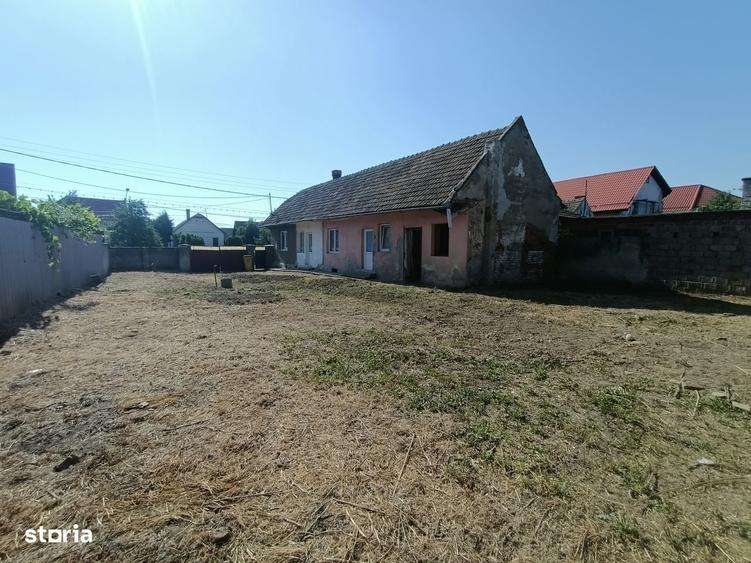 Casă cu 3 camere în Aradul Nou
