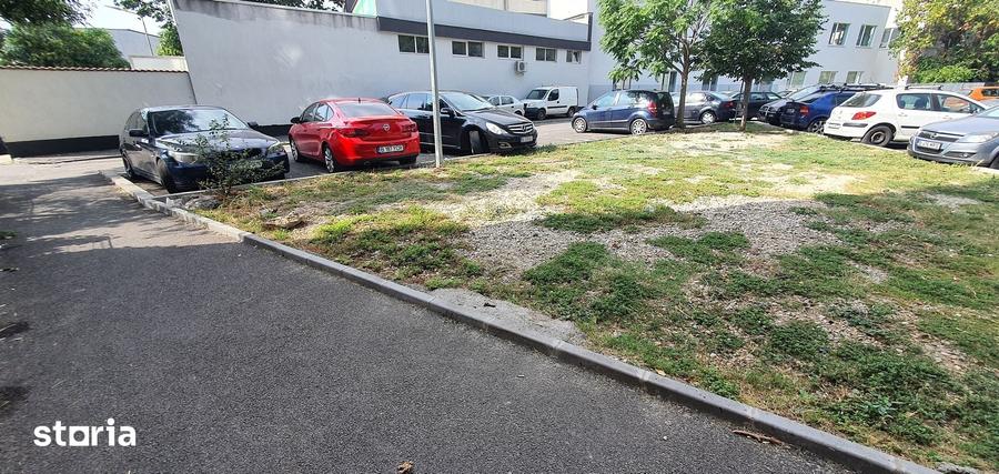Teren de 239 mp, în Apărătorii Patriei