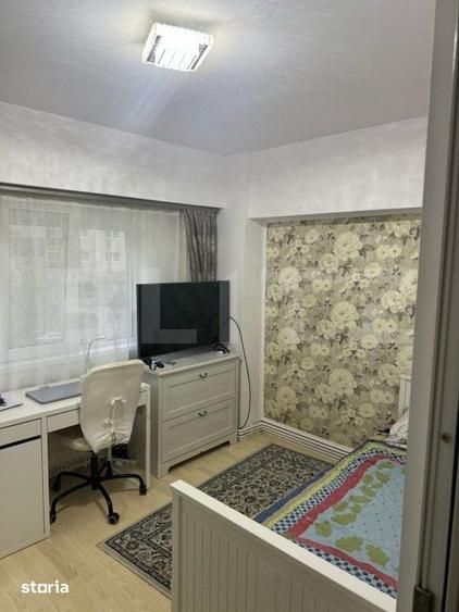 Apartament cu 4 camere în Micro 4