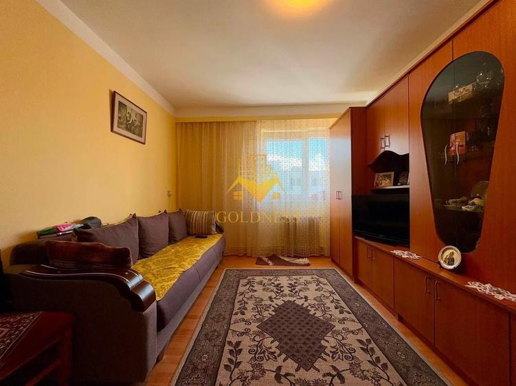 Apartament cu 2 camere semidecomandat, mobilat în Mănăștur