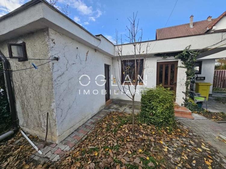Casă individuală cu 3 camere cu Canalizare în Calea Dumbrăvii