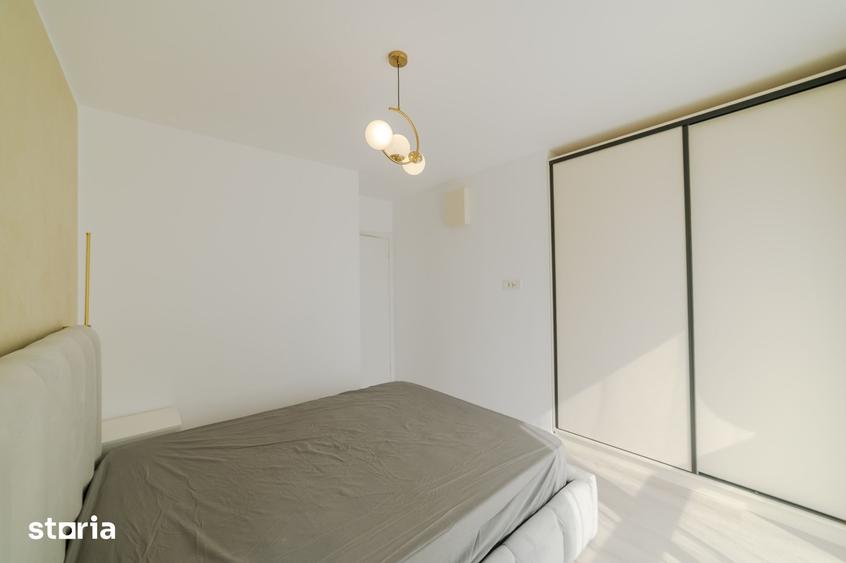 Apartament cu 3 camere semidecomandat, mobilat în Lipovei