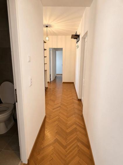 Apartament cu 3 camere decomandat în Vest
