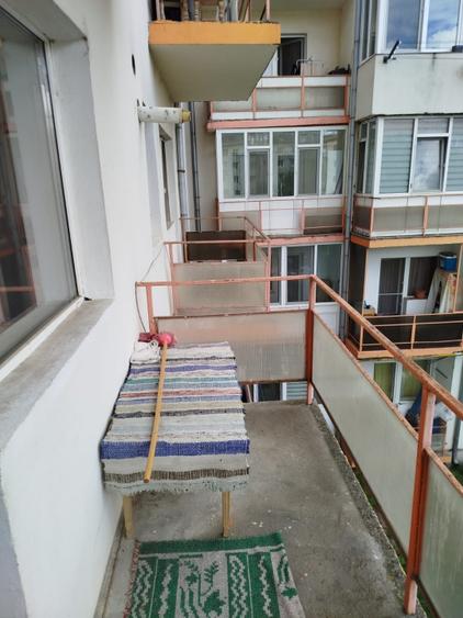 Apartament cu 2 camere decomandat, mobilat în Independenței